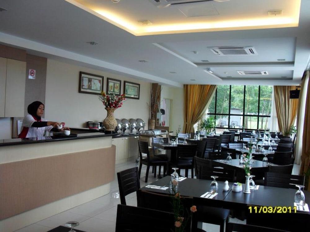 Sutera Hotel Seremban Kültér fotó