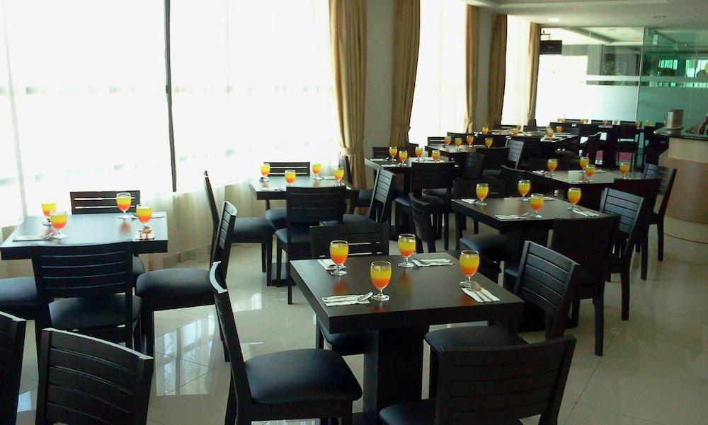 Sutera Hotel Seremban Kültér fotó