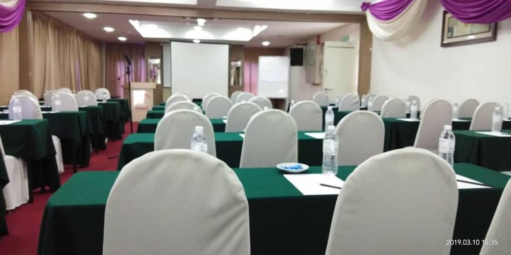 Sutera Hotel Seremban Kültér fotó