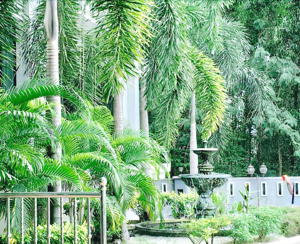 Sutera Hotel Seremban Kültér fotó