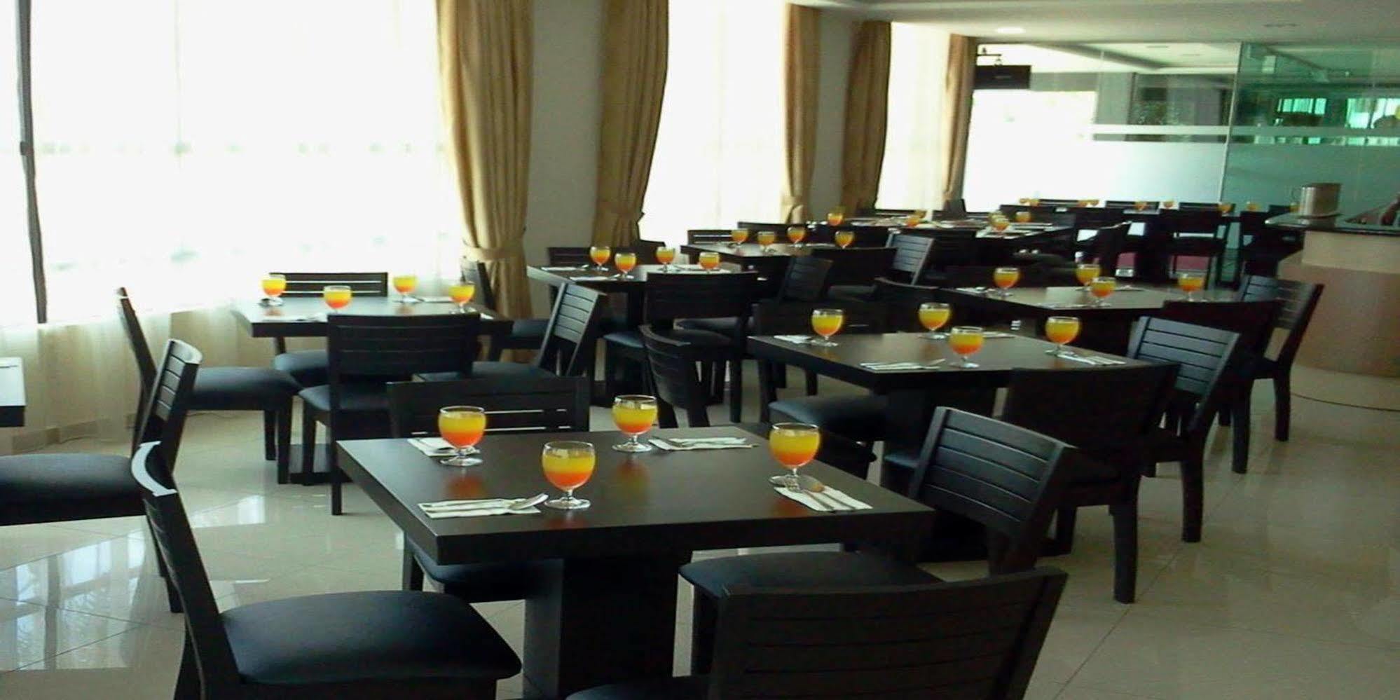 Sutera Hotel Seremban Kültér fotó